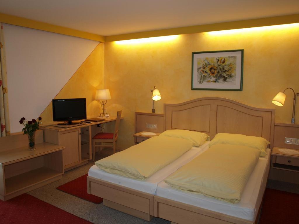 Hotel-Restaurant Burgblick Dorfgastein Habitación foto