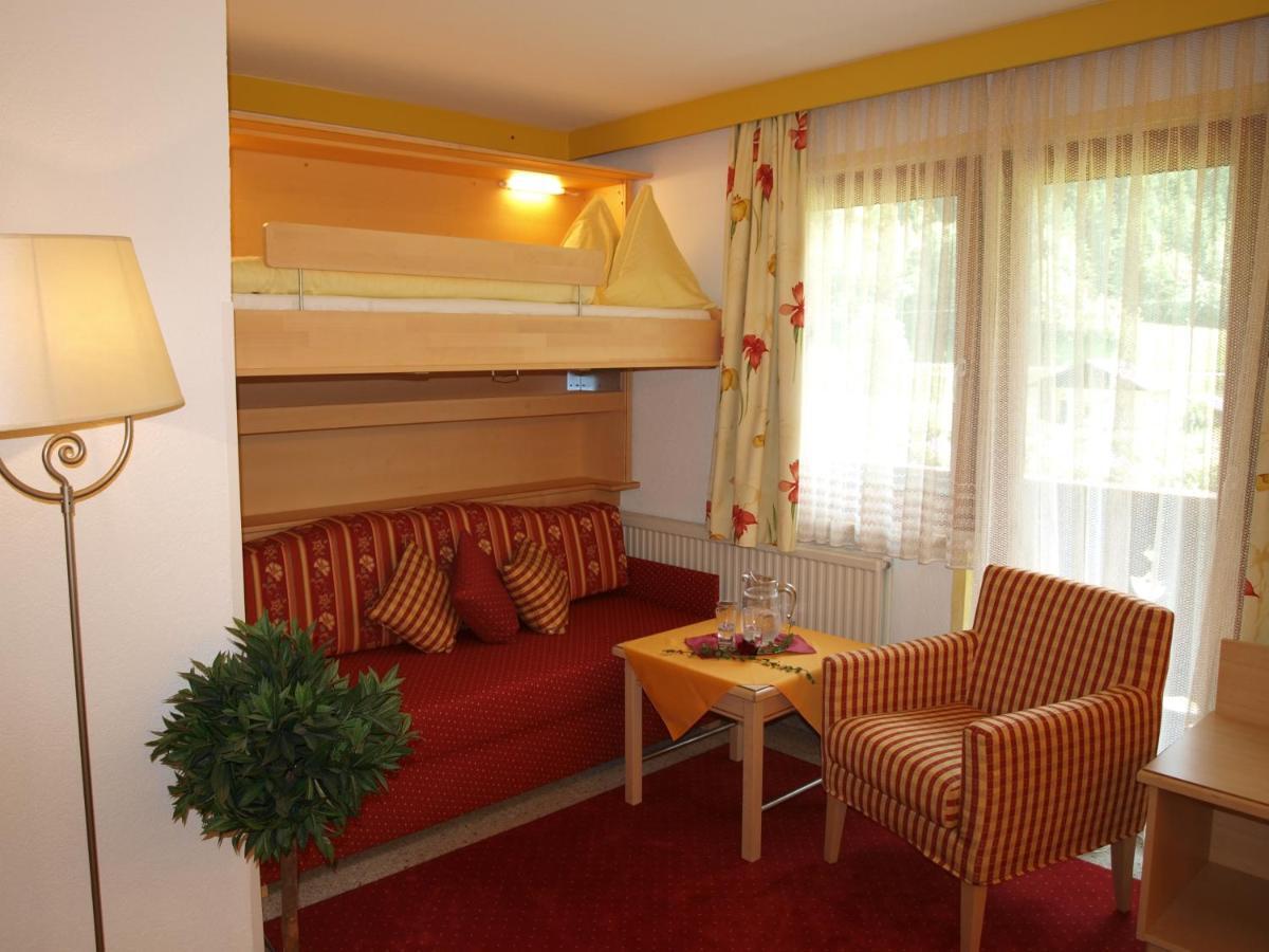 Hotel-Restaurant Burgblick Dorfgastein Habitación foto